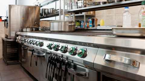 commercial-gas-kitchen-tall.jpg.originenergyimage.480.low commercial-gas-kitchen-tall.jpg.originenergyimage.480.low